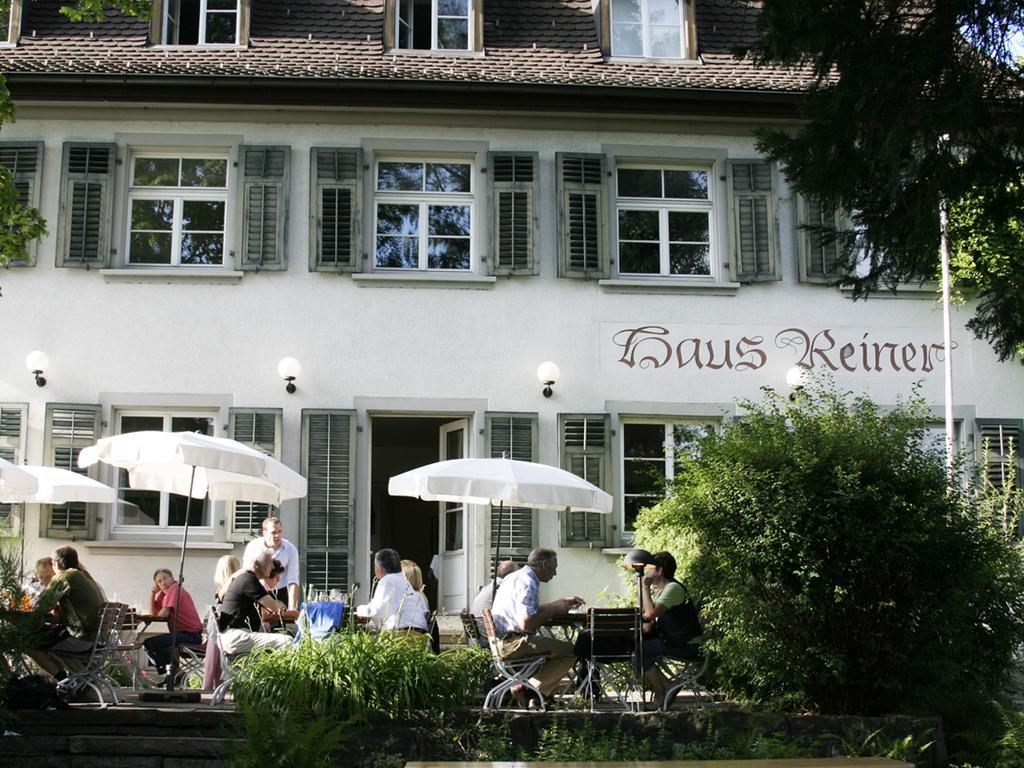 Brauereigasthof Reiner Lochau Exterior photo